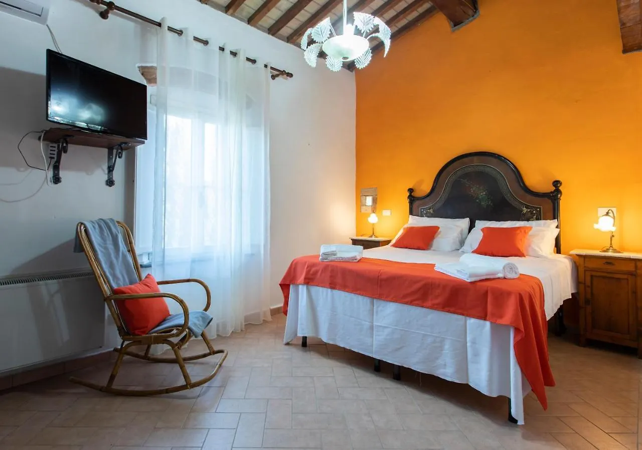 Agriturismo Le Biricoccole Vada Italy