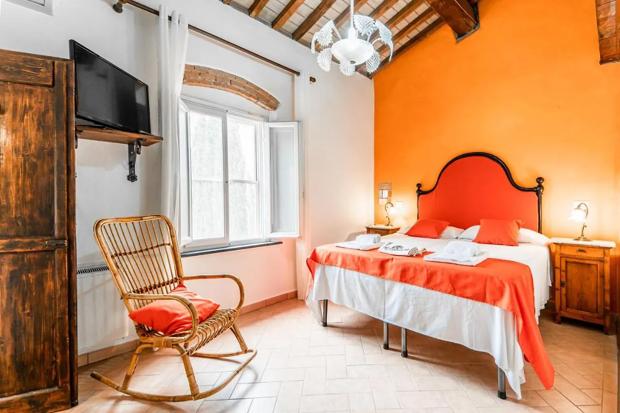 Farm stay Agriturismo Le Biricoccole Vada