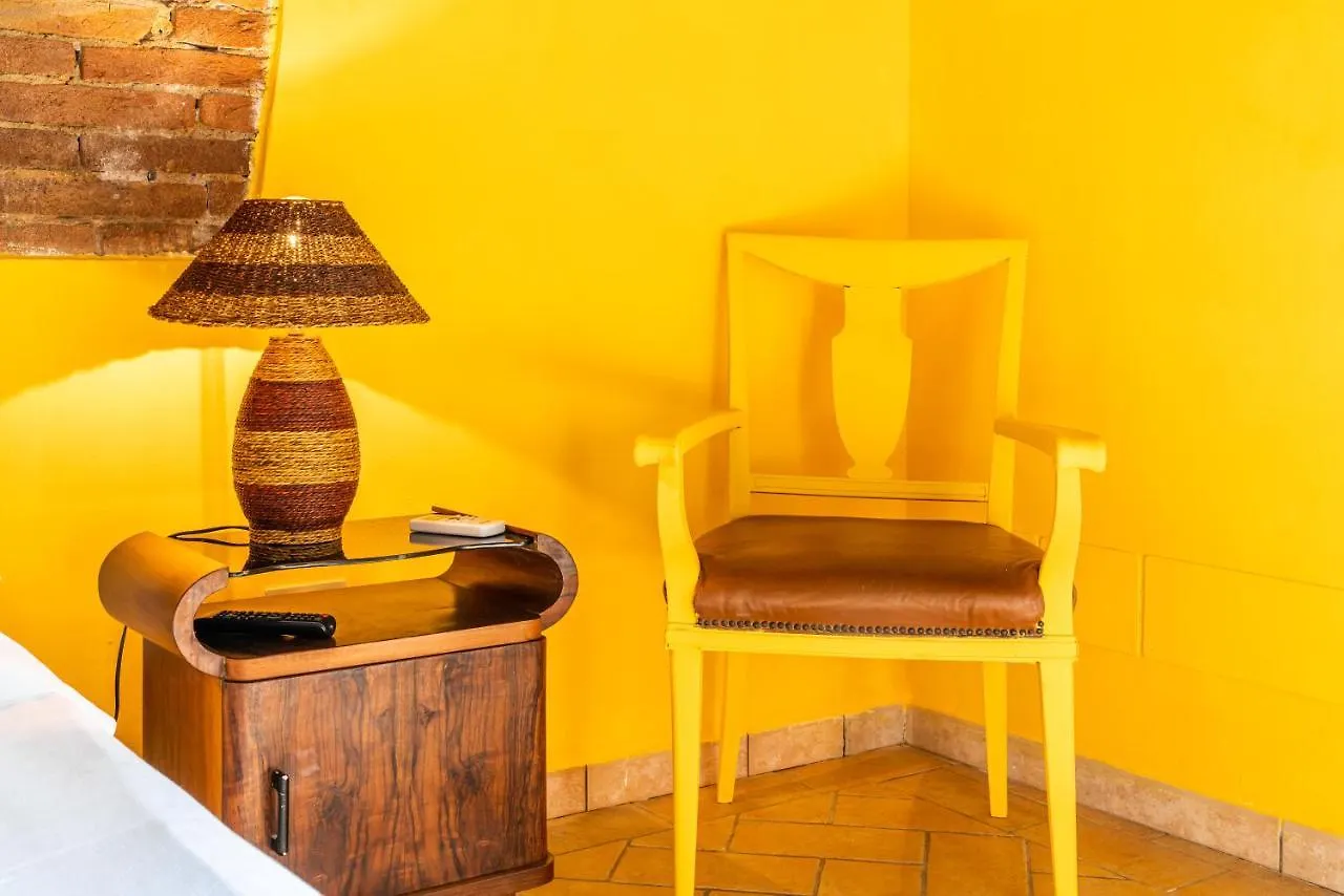 Farm stay Agriturismo Le Biricoccole Vada Italy