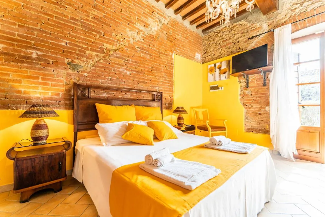 Agriturismo Le Biricoccole Vada Farm stay